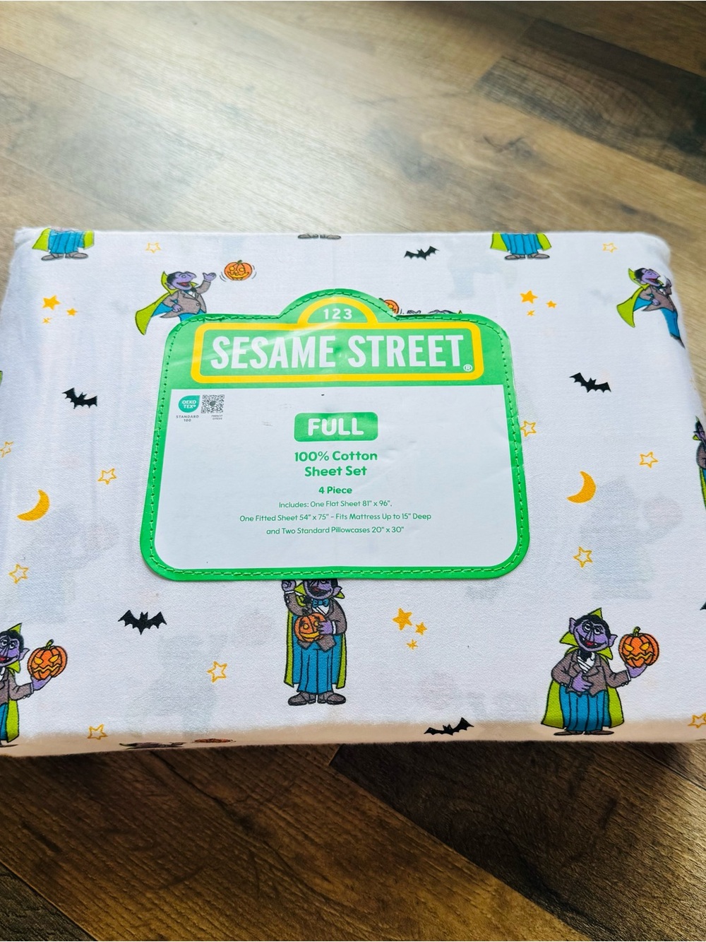 Sesame Street The Count Halloween Full Sheet Set 100% Cotton 4 Pc NIP